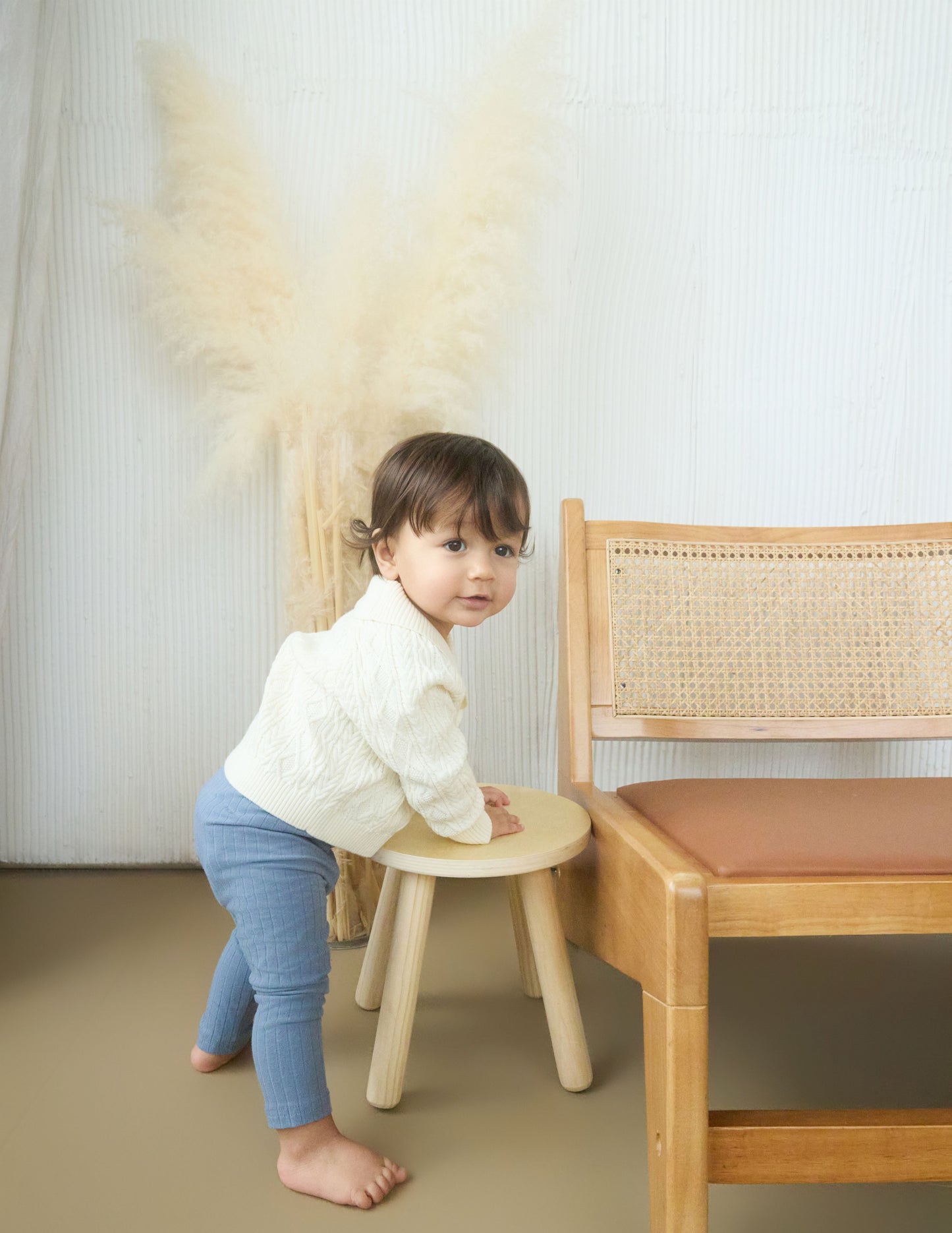 MÔME CHOIX White Collared Cardigan